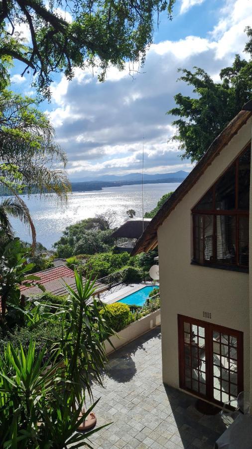 Cozy Kosmos Bed & Breakfast Hartbeespoort Exterior foto