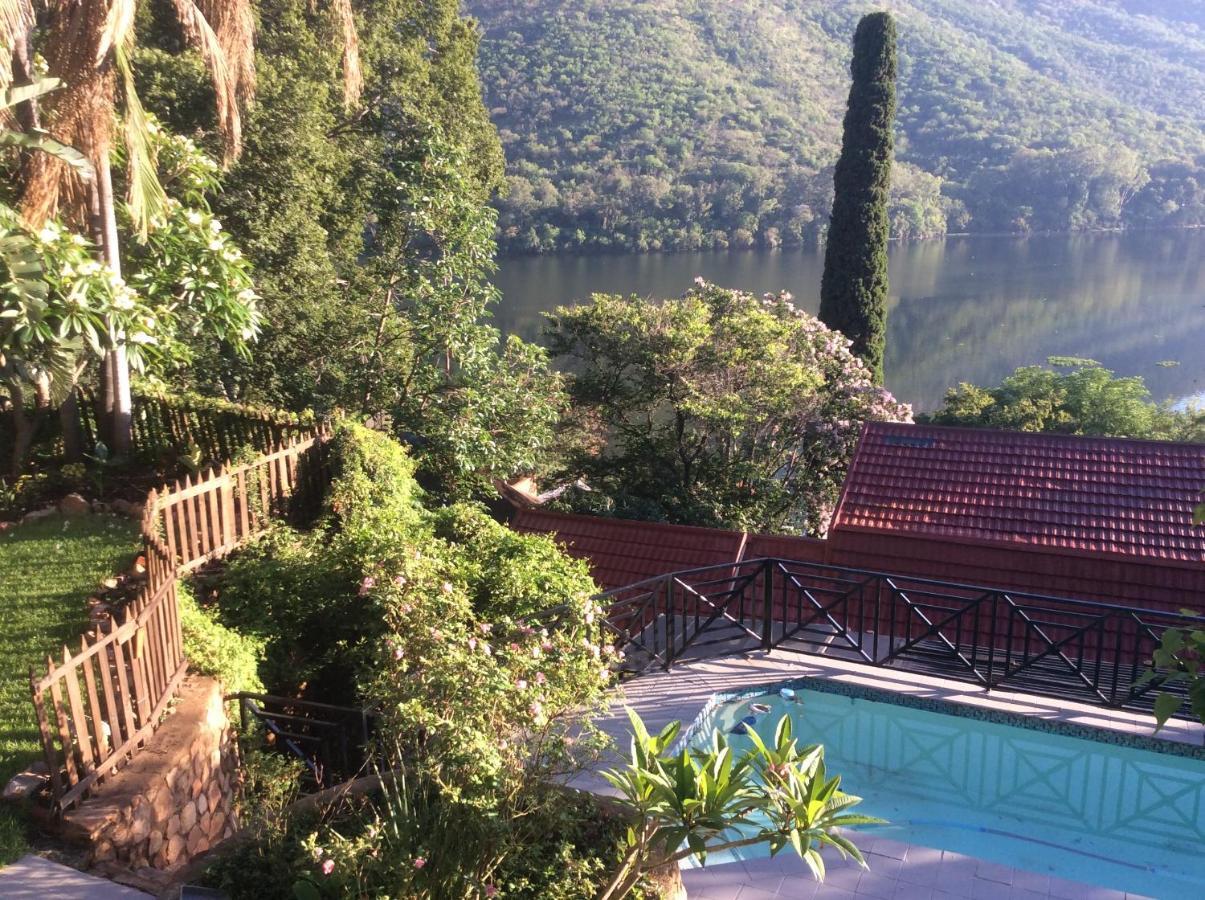 Cozy Kosmos Bed & Breakfast Hartbeespoort Exterior foto