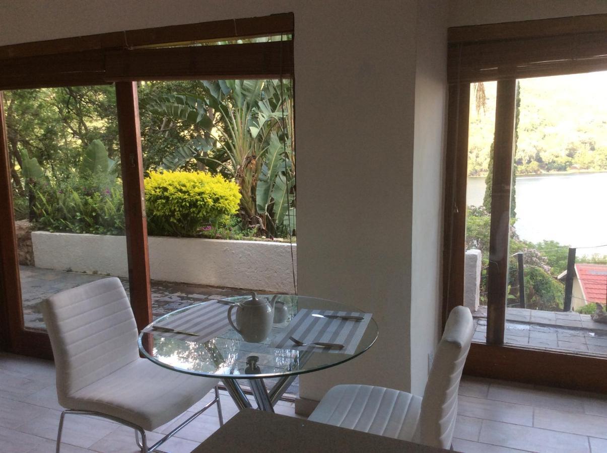 Cozy Kosmos Bed & Breakfast Hartbeespoort Exterior foto
