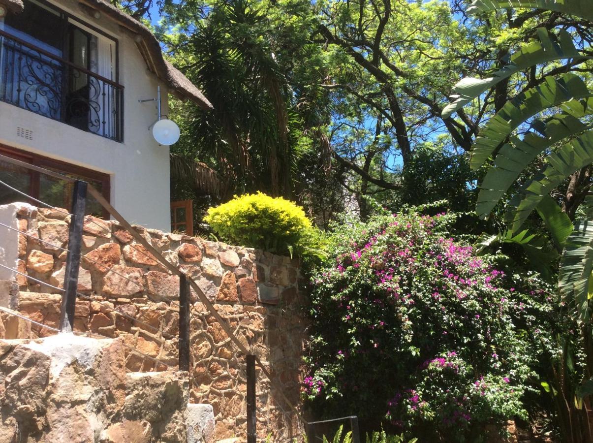 Cozy Kosmos Bed & Breakfast Hartbeespoort Exterior foto